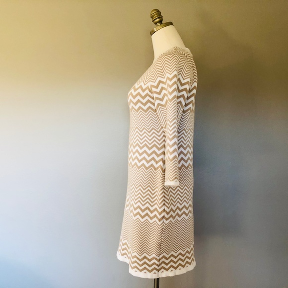 Knit Dress Medium V Neck Long Sleeves Tan White Charming Charlie - Picture 7 of 9
